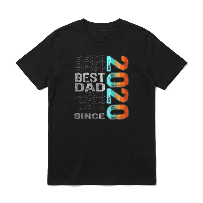 Best Dad Since 2020 T-Shirt – Klassisches T-Shirt in Schwarz