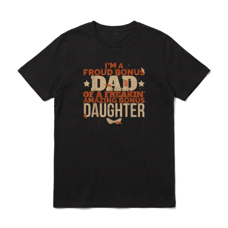 GRUNGE STOLZ VATER BONUS T-Shirt – Grunge-Schriftzug mit Sternen und Fliege für Bonus-Dads – Klassisches T-Shirt in Schwarz