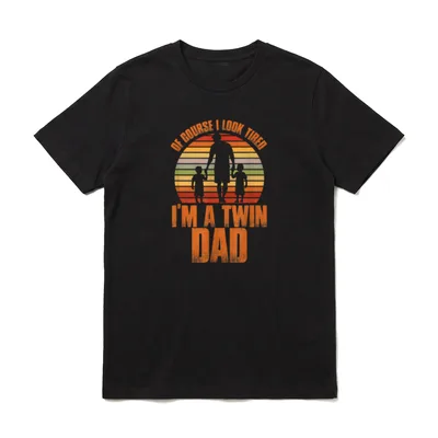 Tired Twin Dad Daddy T-Shirt – Klassisches T-Shirt in Schwarz