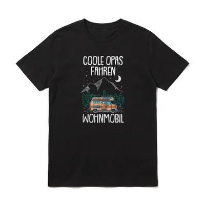 Camping Sprüche T-Shirt – Wohnmobil vor Berglandschaft mit Sternenhimmel und Text – Klassisches T-Shirt in Schwarz