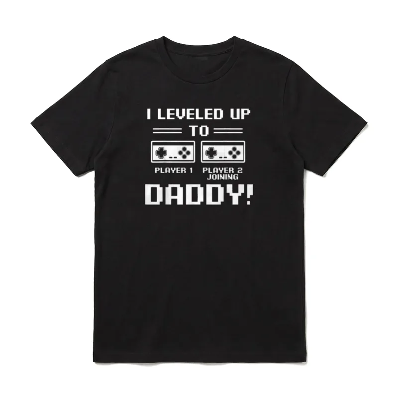 I leveled Up to Gaming T-Shirt – Klassisches T-Shirt in Schwarz