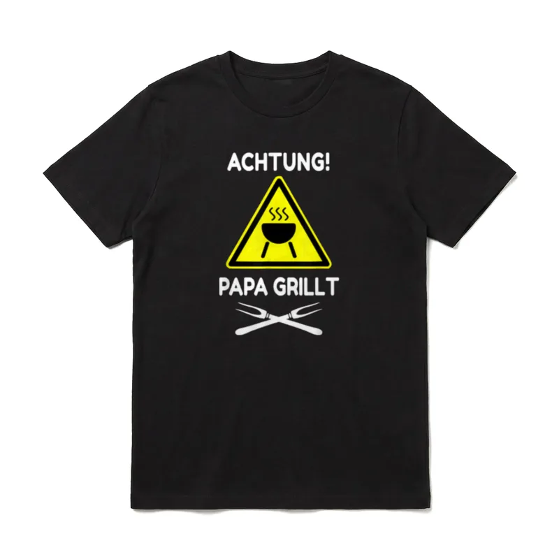 Papa Grillt Grillen T-Shirt – Klassisches T-Shirt in Schwarz