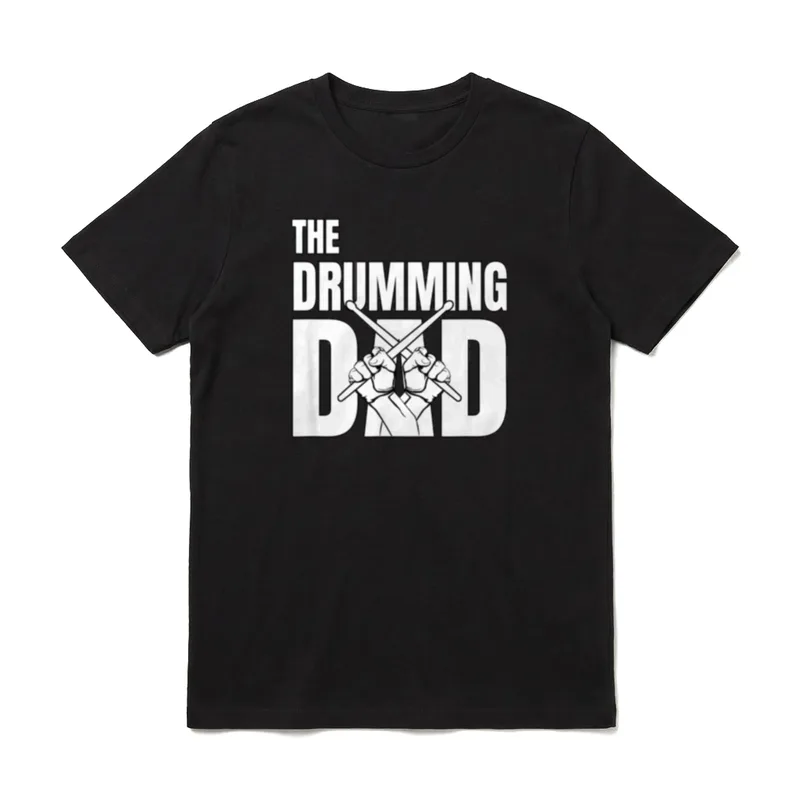 The Drumming Dad Schlagzeuger T-Shirt – Klassisches T-Shirt in Schwarz