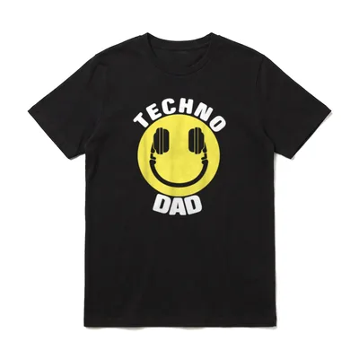 DJ Musikliebhaber Techno Dad T-Shirt – Gelbes Smiley mit grauem Headset und Text TECHNO DAD – Klassisches T-Shirt in Schwarz