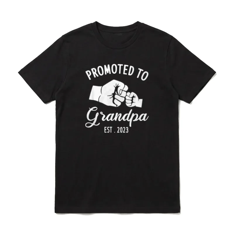 Zum Opa Est befördert Opa werden T-Shirt – Klassisches T-Shirt in Schwarz