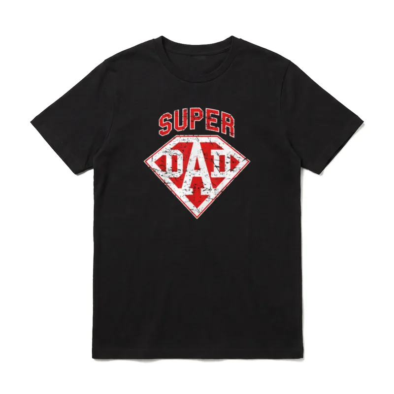 Super-Dad Superhero Daddy Funny T-Shirt – Rotes Wappen mit „SUPER DAD“ im Risslook – Klassisches T-Shirt in Schwarz