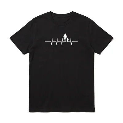 Vater und Sohn Herzschlag T-Shirt – Weiße EKG-Linie mit Silhouette von Mann und kleinem Kind – Klassisches T-Shirt in Schwarz