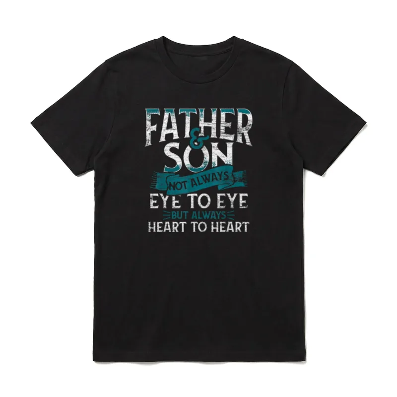 Vater Sohn T-Shirt – Schriftzug „Father & Son – Heart to Heart“ in Petrol und Weiß – Klassisches T-Shirt in Schwarz
