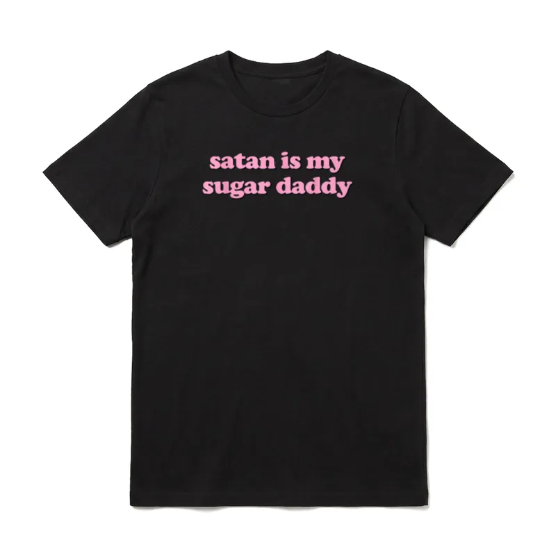Satan Is My Sugar Daddy T-Shirt – Klassisches T-Shirt in Schwarz