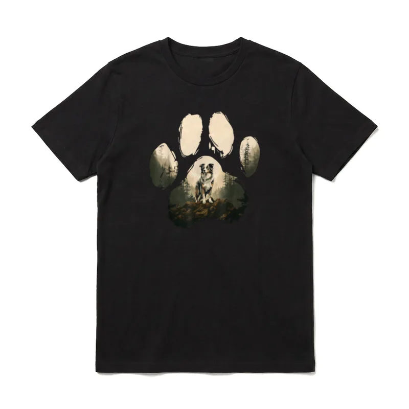 Australian Shepherd Mountain Paw T-Shirt – Klassisches T-Shirt in Schwarz