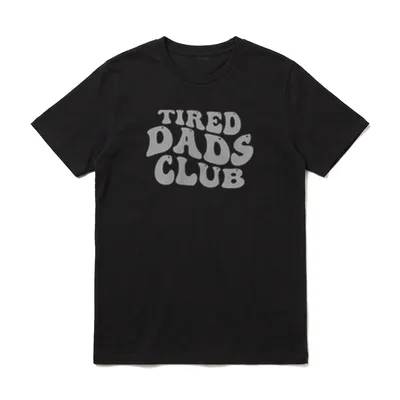 2-seitig Tired Dads Club T-Shirt – Klassisches T-Shirt in Schwarz
