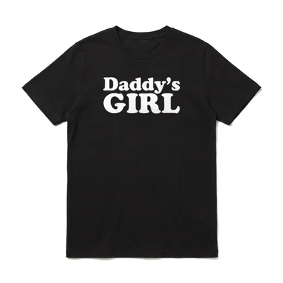Daddy's Girl T-Shirt – weißer Schriftzug Daddy's GIRL – Klassisches T-Shirt in Schwarz