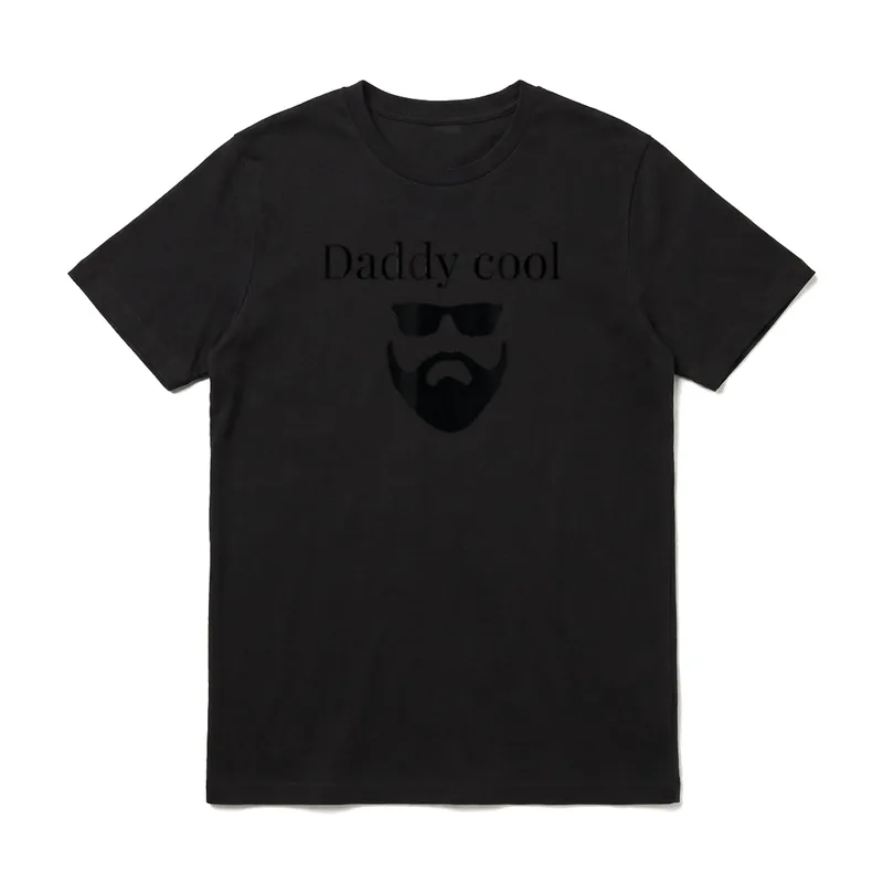 Daddy Cool mit Sonnenbrille T-Shirt – Klassisches T-Shirt in Schwarz