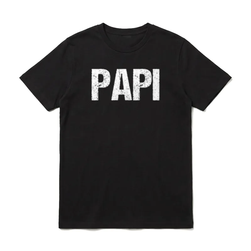 Papi T-Shirt – Schriftzug „PAPI“ in weißer Blockschrift – Klassisches T-Shirt in Schwarz