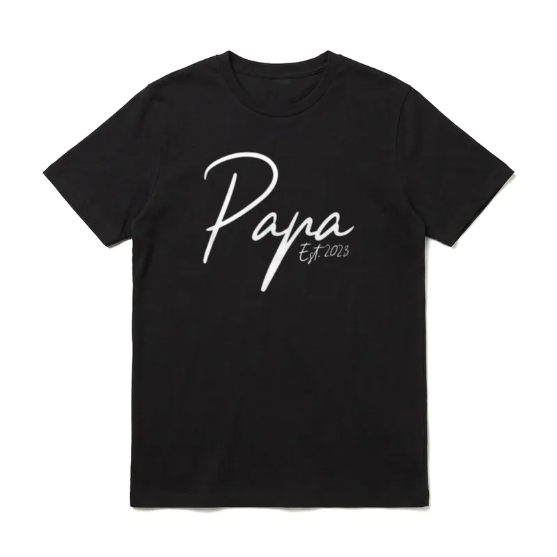 Befördert zu Papa 2023 T-Shirt – Papa Est. 2023 weißer Schriftzug – Klassisches T-Shirt in Schwarz