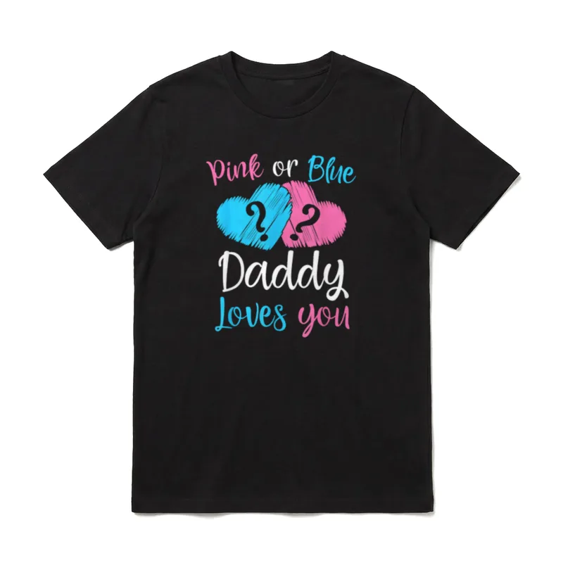 Pink Or Blue Daddy T-Shirt – bunter Schriftzug über zwei Herzen mit Fragezeichen – Klassisches T-Shirt in Schwarz