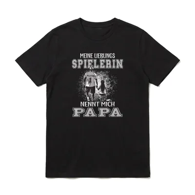 Meine Tochter T-Shirt – Vater und Tochter im Rückenansicht mit Ball und Nummerntrikots – Klassisches T-Shirt in Schwarz