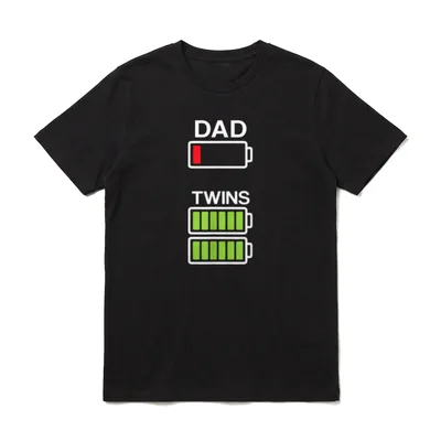 Dad für Zwillinge T-Shirt – Klassisches T-Shirt in Schwarz