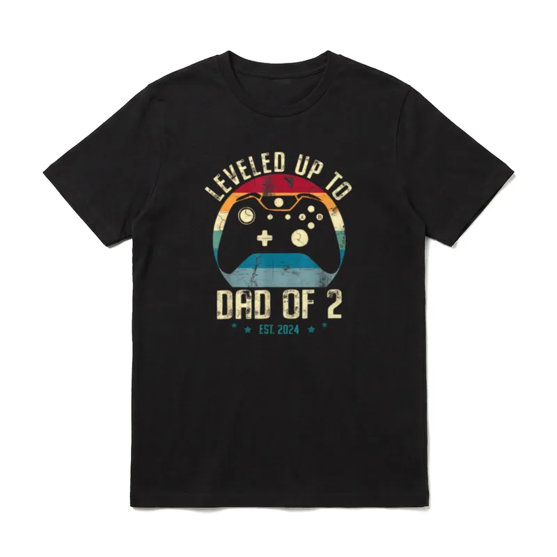 Leveled Up To Dad of T-Shirt – Klassisches T-Shirt in Schwarz