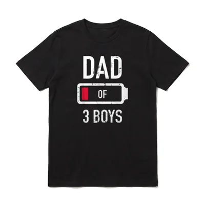 Papa von 3 Jungs T-Shirt – Klassisches T-Shirt in Schwarz