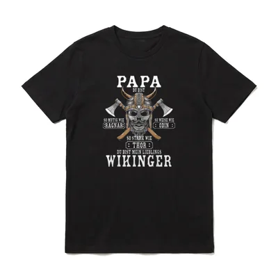 Wikinger Papa Retro Viking Dad T-Shirt – Totenkopf im Hörnerhelm mit Äxten und Papa-Spruch – Klassisches T-Shirt in Schwarz