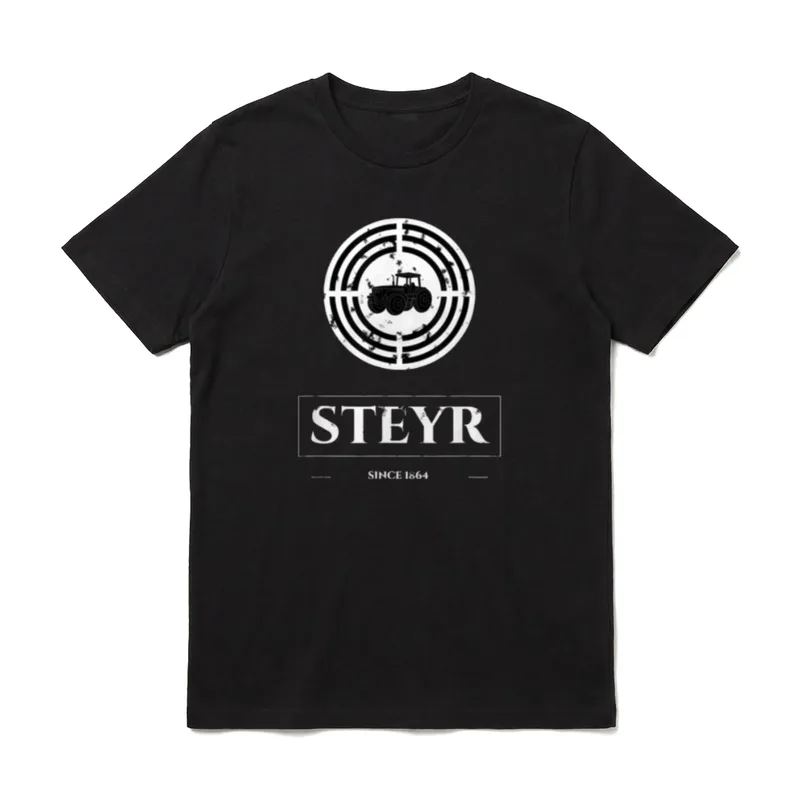 T-Shirt Steyr Traktor – Schwarzes Traktormotiv im Kreisdesign mit weißer STEYR Beschriftung – Klassisches T-Shirt in Schwarz