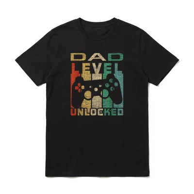 Dad Level Unlocked Soon T-Shirt – Klassisches T-Shirt in Schwarz