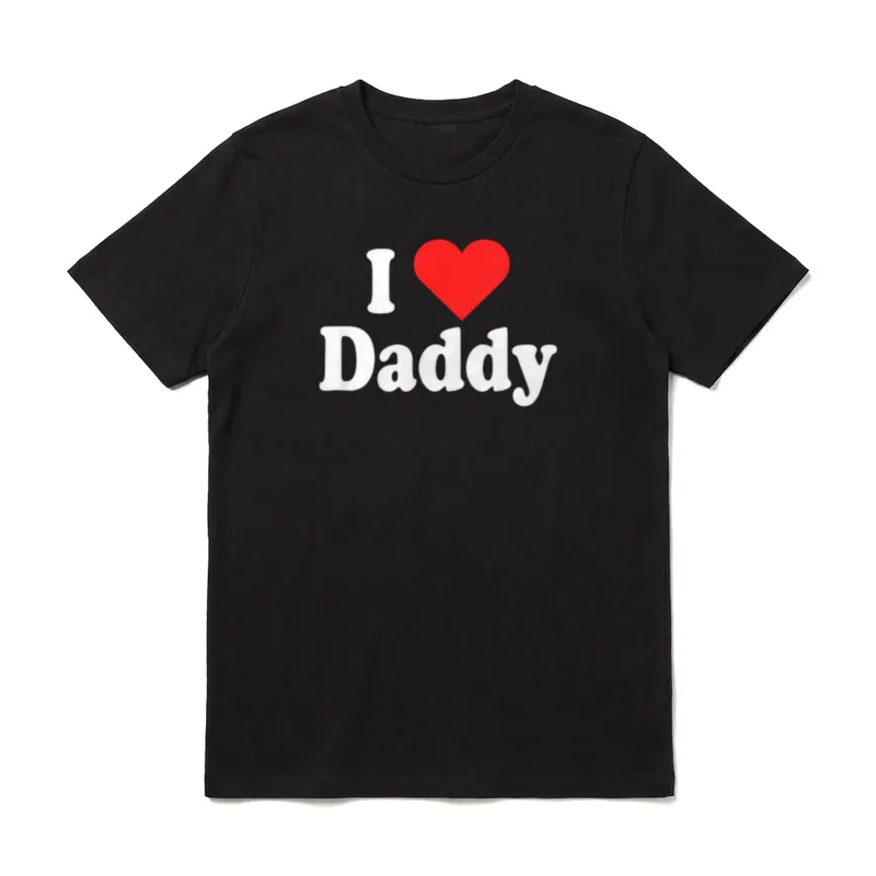 I Love Daddy T-Shirt – I Love Daddy Text mit rotem Herz – Klassisches T-Shirt in Schwarz