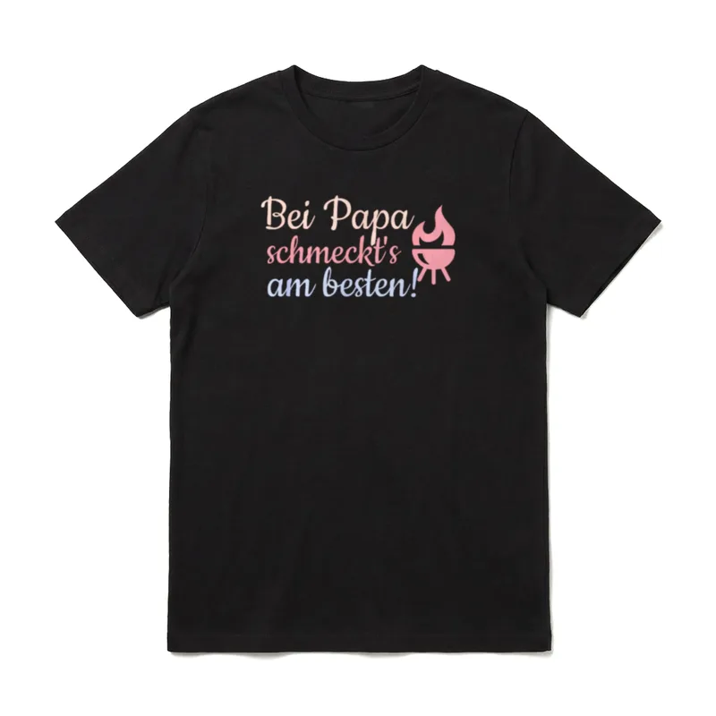 Bei Papa schmeckt's T-Shirt – Schriftzug Bei Papa schmeckt's am besten mit rosa Grill-Icon – Klassisches T-Shirt in Schwarz