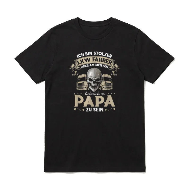 LKW Fahrer & Papa T-Shirt – Totenkopf vor zwei Lastwagen mit Spruch über LKW Fahrer und Papa – Klassisches T-Shirt in Schwarz