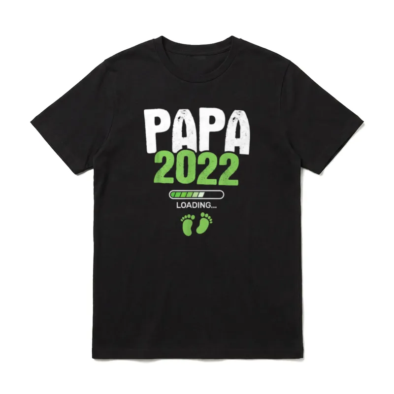 Papa 2022 Loading Werdender T-Shirt – Klassisches T-Shirt in Schwarz
