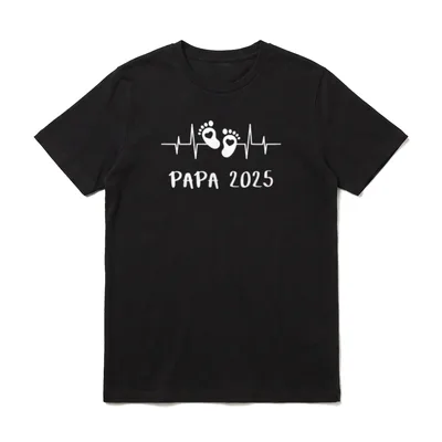 Papa 2025 Herzschlag T-Shirt – Klassisches T-Shirt in Schwarz