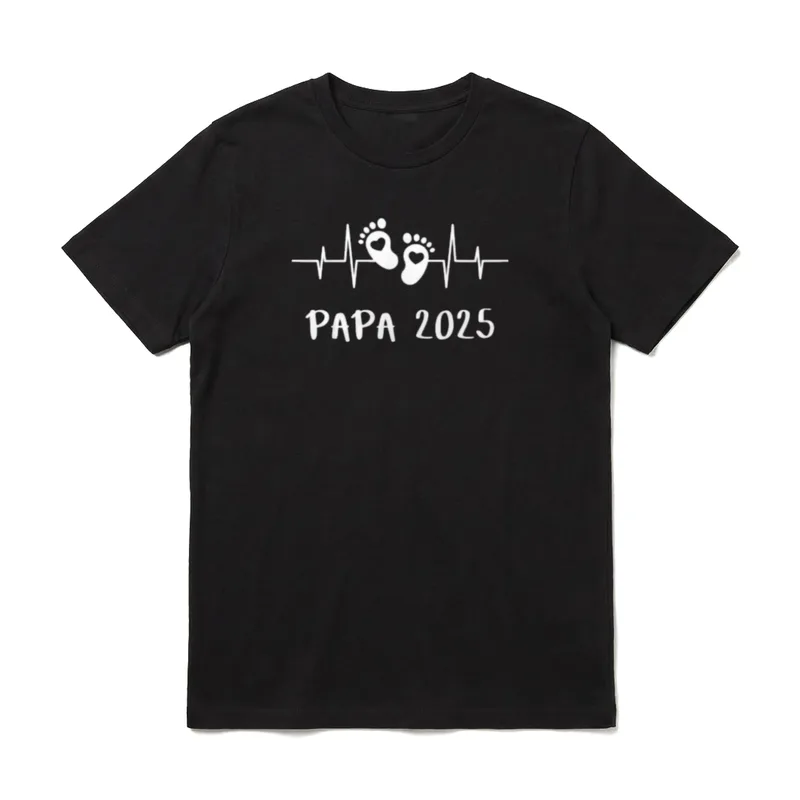 Papa 2025 Herzschlag T-Shirt – Klassisches T-Shirt in Schwarz