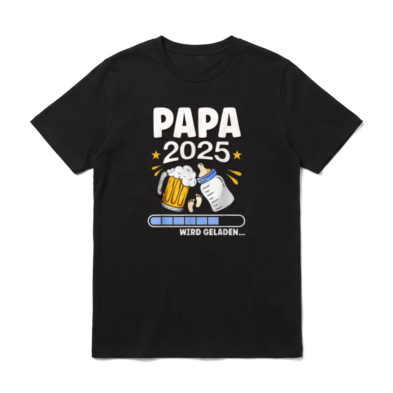 Ich werde Papa 2025 T-Shirt – PAPA 2025 Text mit Bierkrug, Babyflasche und Ladebalken Grafik – Klassisches T-Shirt in Schwarz