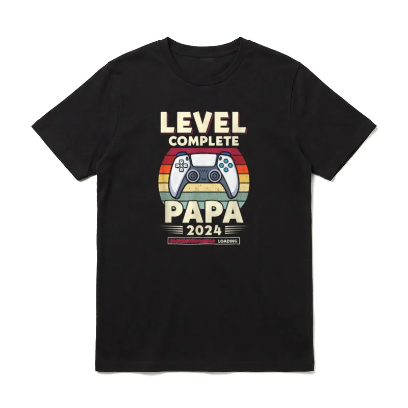 Level Complete Papa 2024 T-Shirt – Klassisches T-Shirt in Schwarz