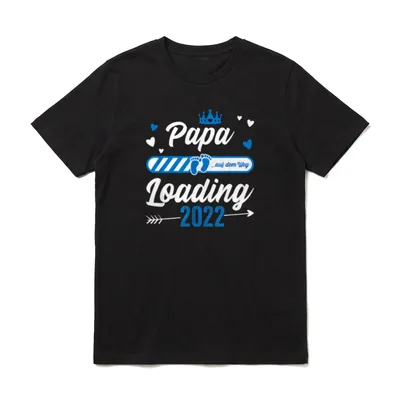 Papa Loading 2022 Ich T-Shirt – Papa Loading 2022 mit blauen Füßchen, Ladebalken und Krone – Klassisches T-Shirt in Schwarz