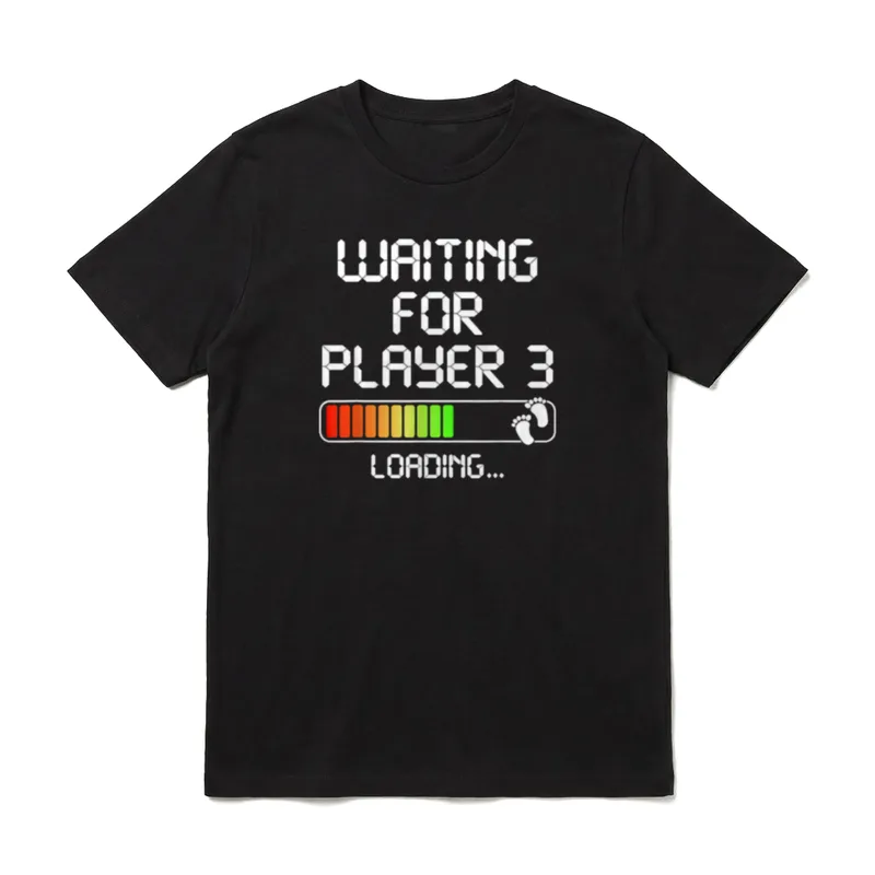 Werdender Papa Mama loading T-Shirt – Klassisches T-Shirt in Schwarz
