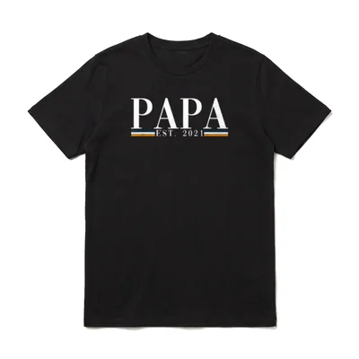 Papa est. 2021 erwartendes T-Shirt – Klassisches T-Shirt in Schwarz