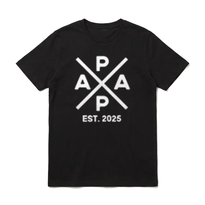 Papa Est. 2025 werdender T-Shirt – Klassisches T-Shirt in Schwarz