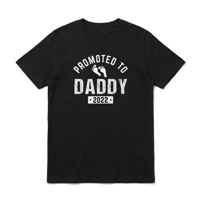 Befördert zu Papa 2022 T-Shirt – Klassisches T-Shirt in Schwarz