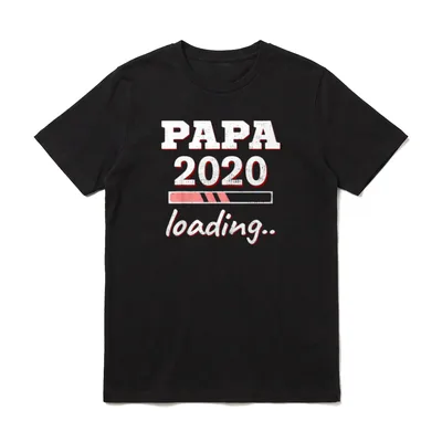 Papa 2020 Loading Tochter T-Shirt – Schriftzug PAPA 2020 loading.. mit rotem Ladebalken – Klassisches T-Shirt in Schwarz