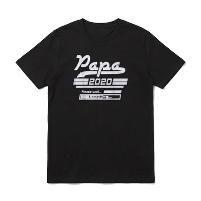 Werdender Papa 2020 Papi T-Shirt – Papa 2020 Ladebalken Please wait Loading Textmotiv – Klassisches T-Shirt in Schwarz