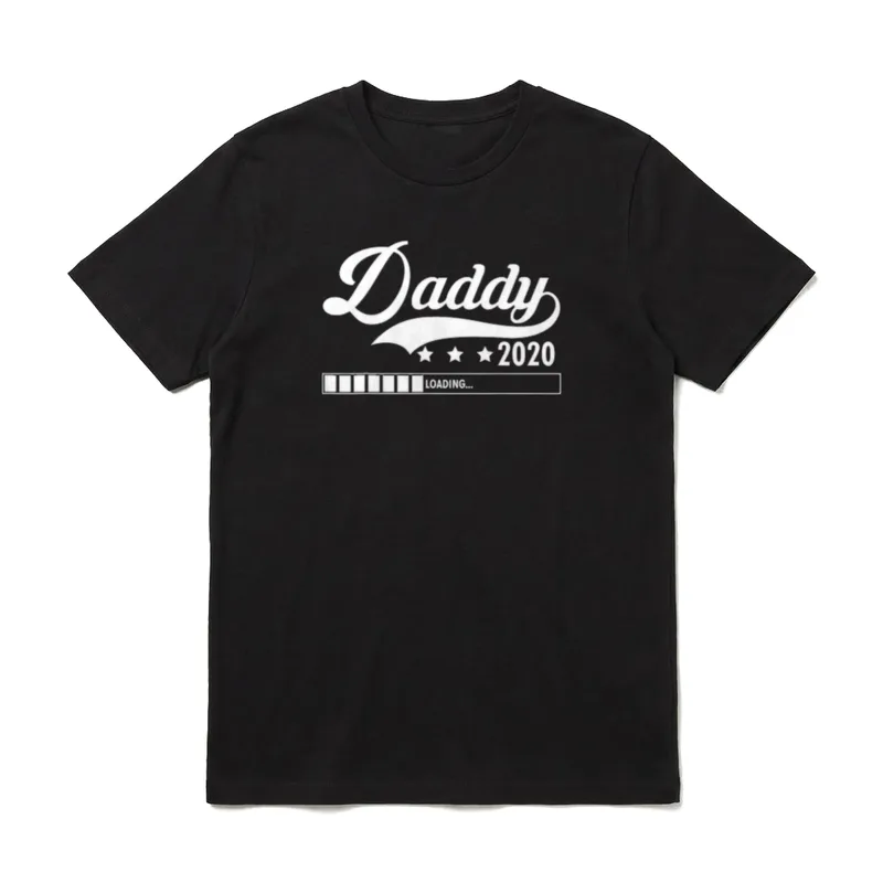 Daddy 2020 Loading Vater T-Shirt – Klassisches T-Shirt in Schwarz